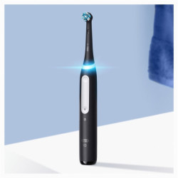 Szczoteczka do zębów Oral-B Matt Black