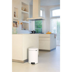 Kosz na śmieci Brabantia NewIcon 20 l, white