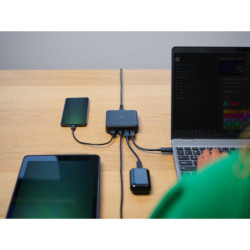 Zasilacz Trust Maxo 100W, 3x USB-C, 1xUSB-A