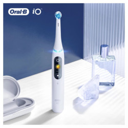 Wymienne szczoteczki Oral-B iO Ultimate Clean White 4 ks