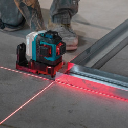 Laser krzyżowy Makita SK700D (bez baterii)