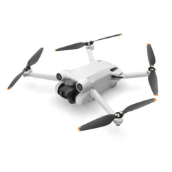 Dron DJI Mini 3 Pro (DJI RC) + Fly More Kit