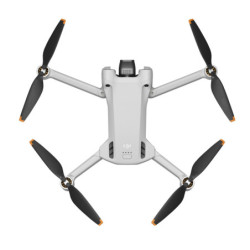 Dron DJI Mini 3 Pro (DJI RC) + Fly More Kit